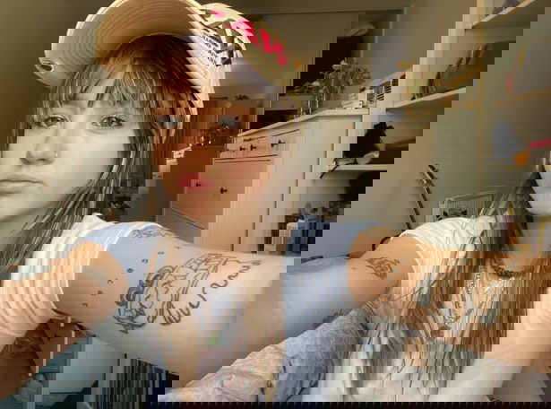 _femalien instagram image archive image