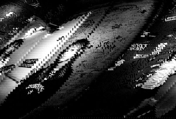 _femalien image ~ Altpins