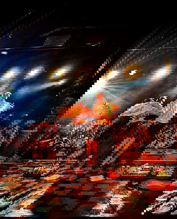 _femalien image ~ Altpins