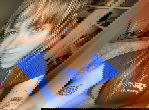 _femalien instagram image archive image