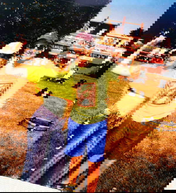 _femalien image ~ Altpins