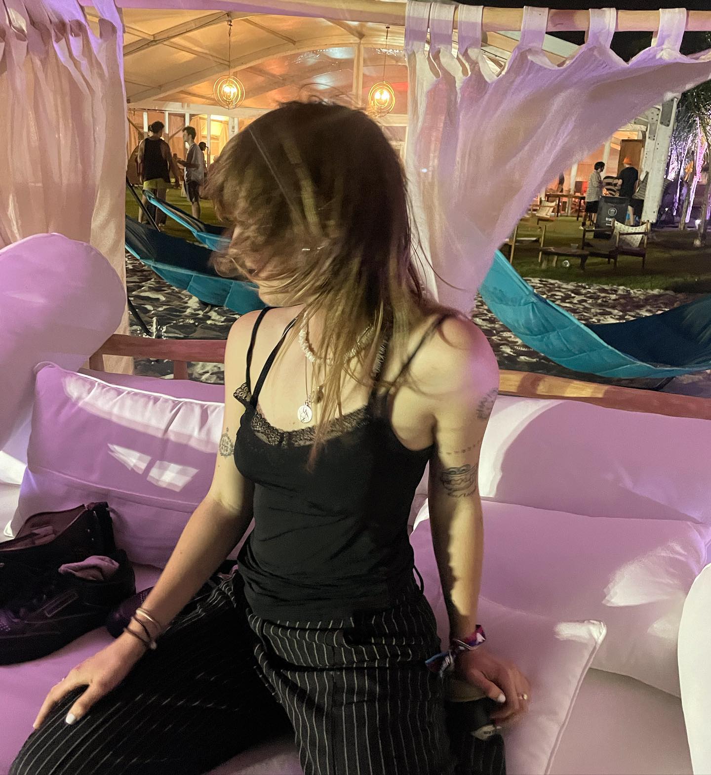 _femalien instagram image archive image