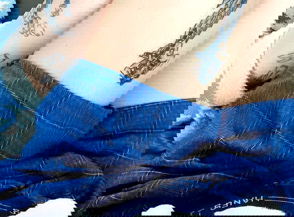 _femalien image ~ Altpins