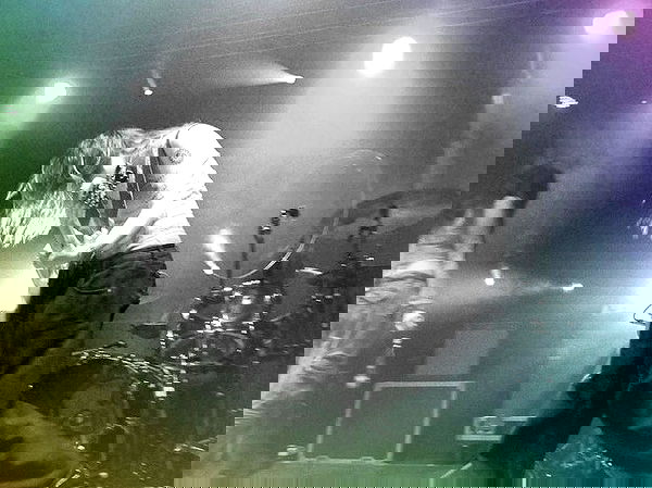 _femalien image ~ Altpins