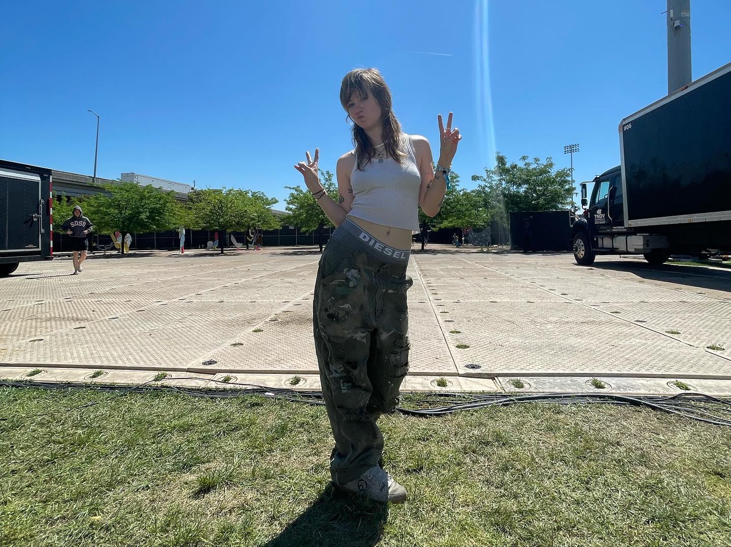 _femalien instagram image archive image