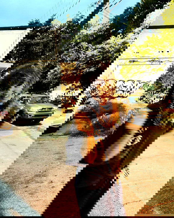 _femalien image ~ Altpins