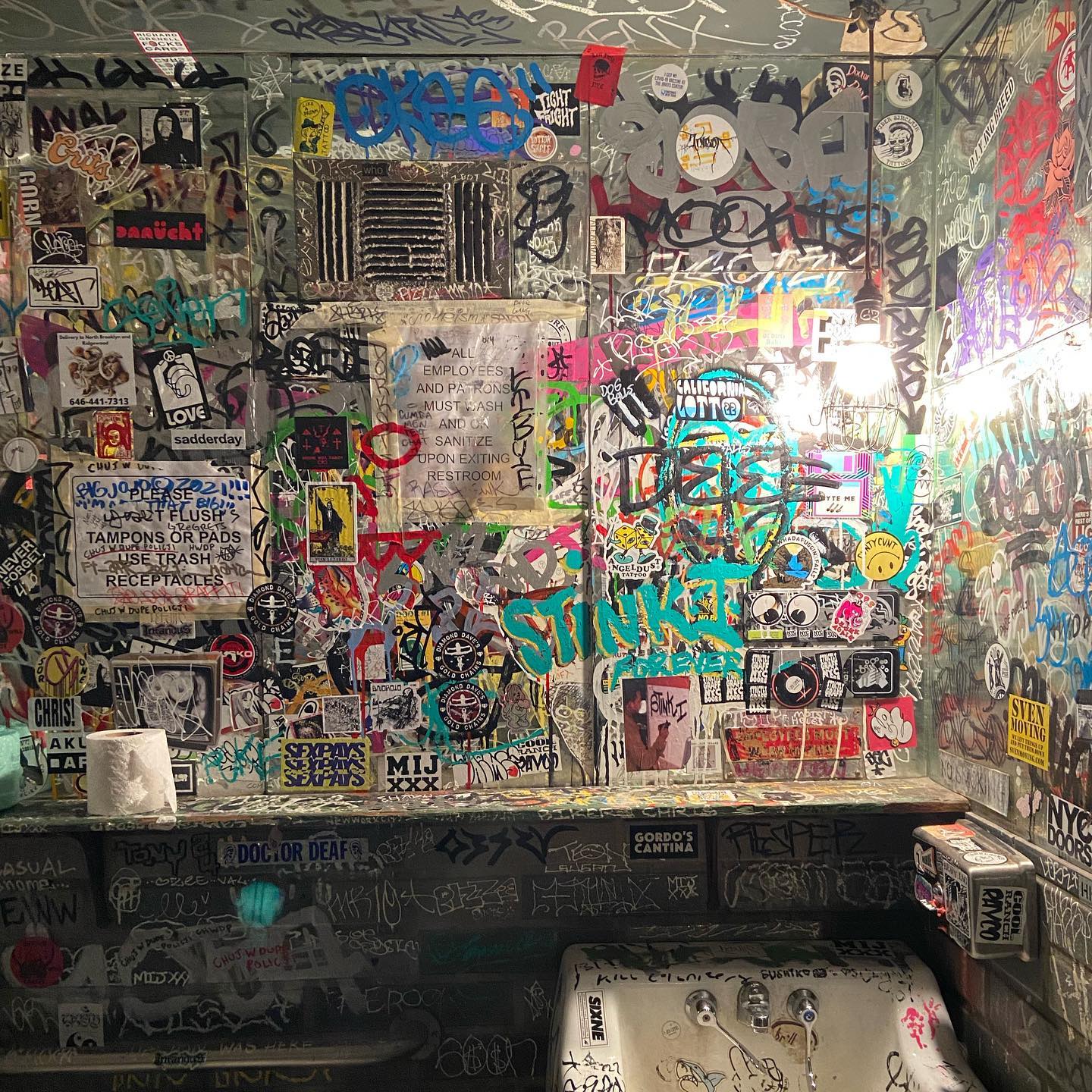 _femalien instagram image archive image