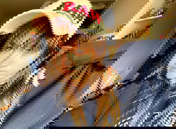 _femalien image ~ Altpins