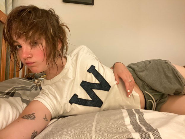 _femalien instagram image archive image