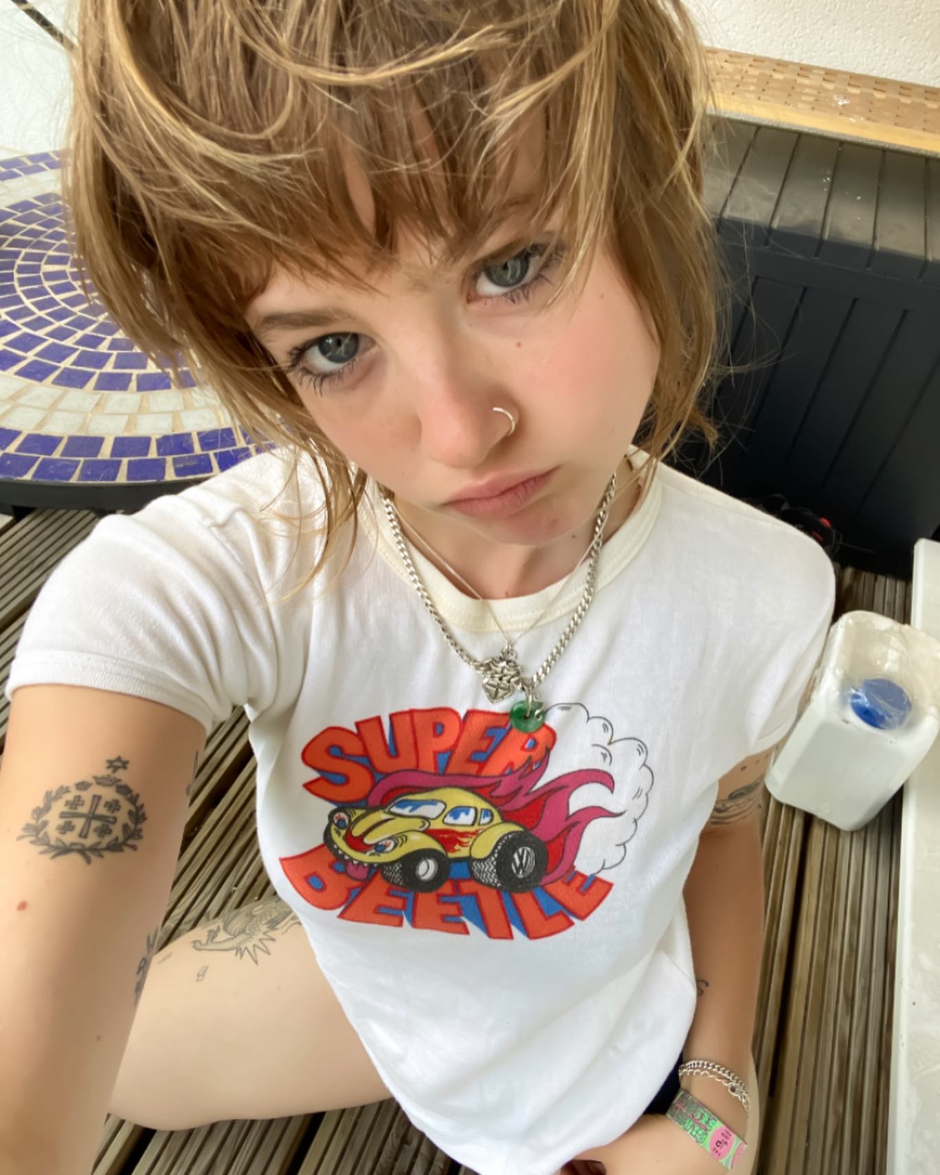 _femalien instagram image archive image