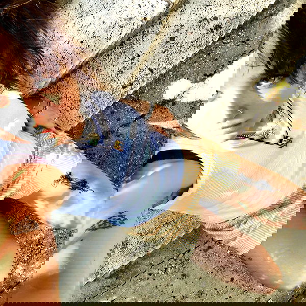 _femalien image ~ Altpins