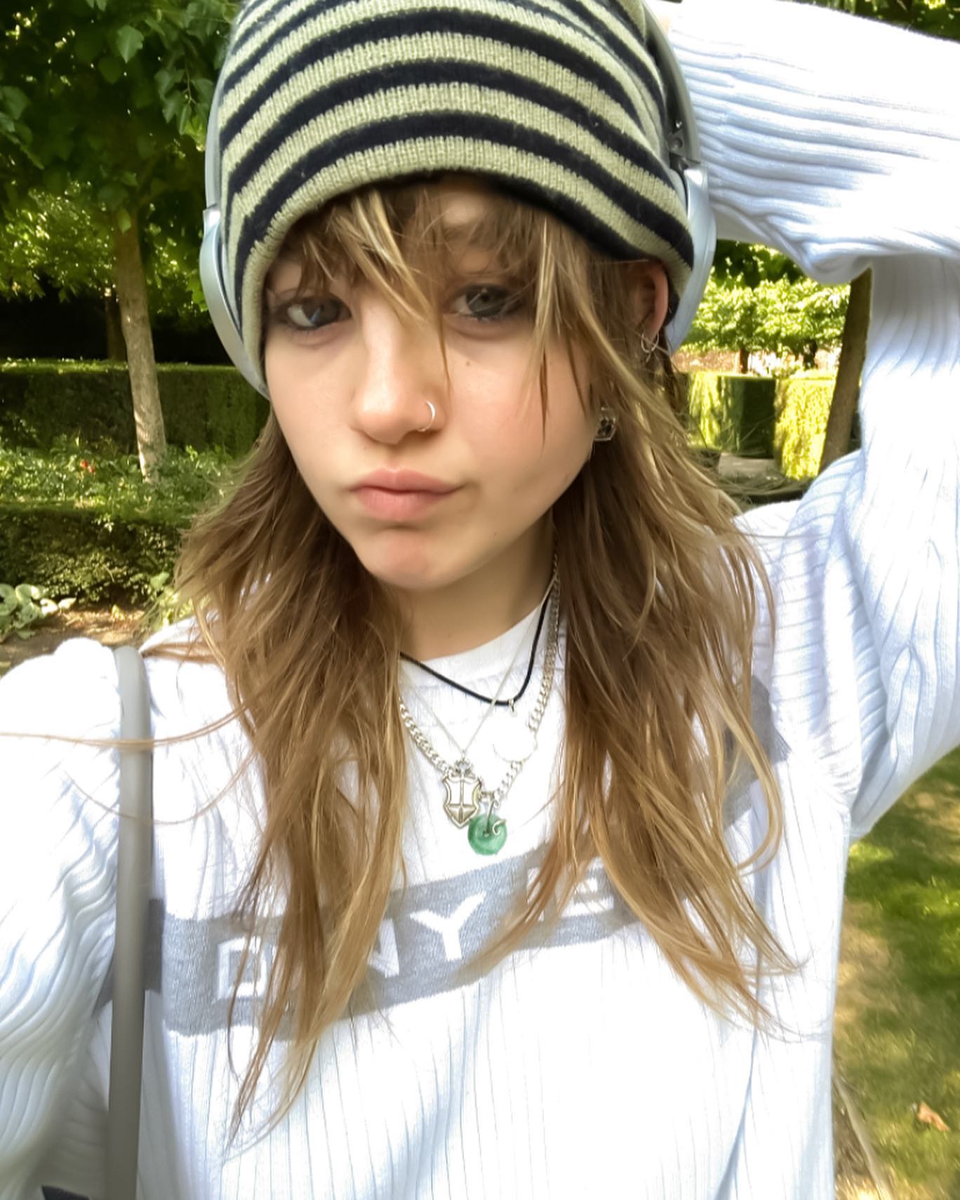 _femalien instagram image archive image