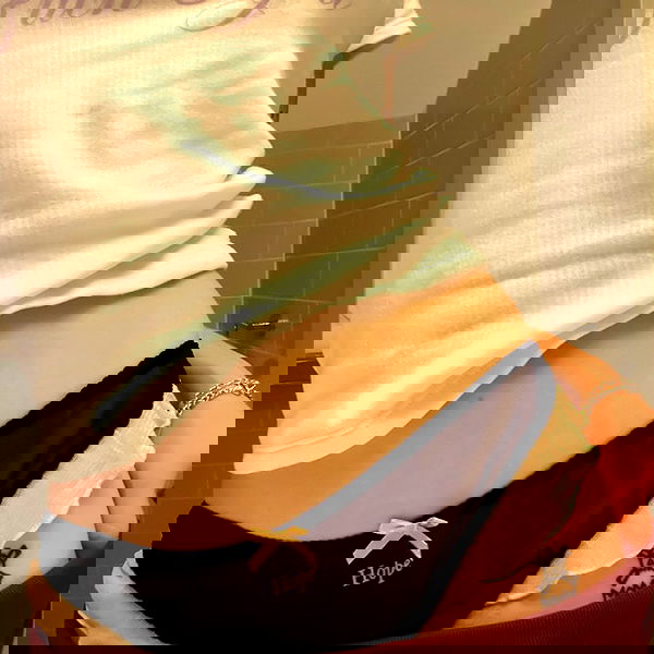 _femalien image ~ Altpins