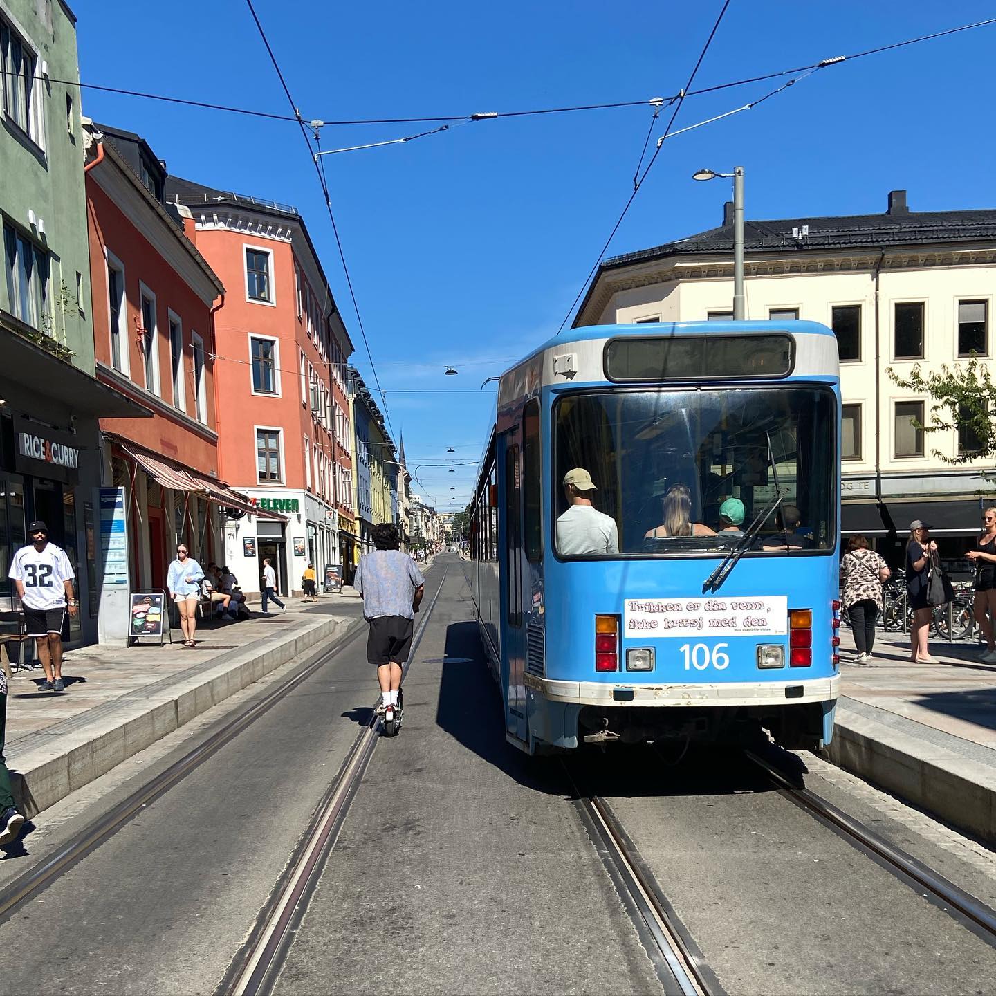 _femalien instagram image archive image