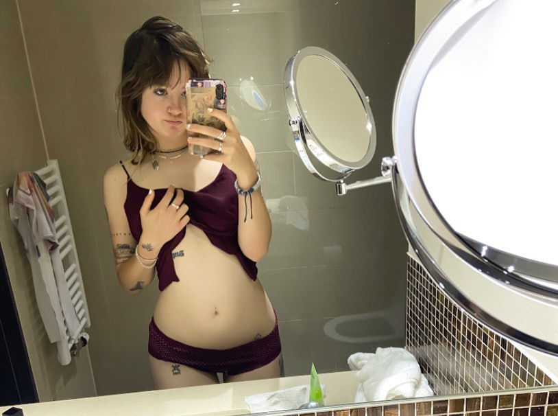 _femalien instagram image archive image