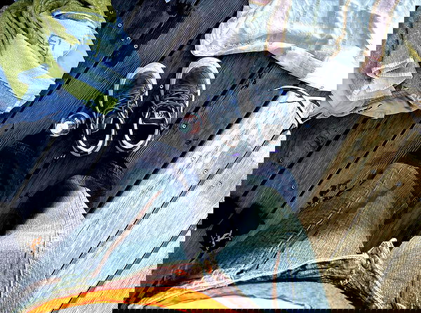 _femalien image ~ Altpins