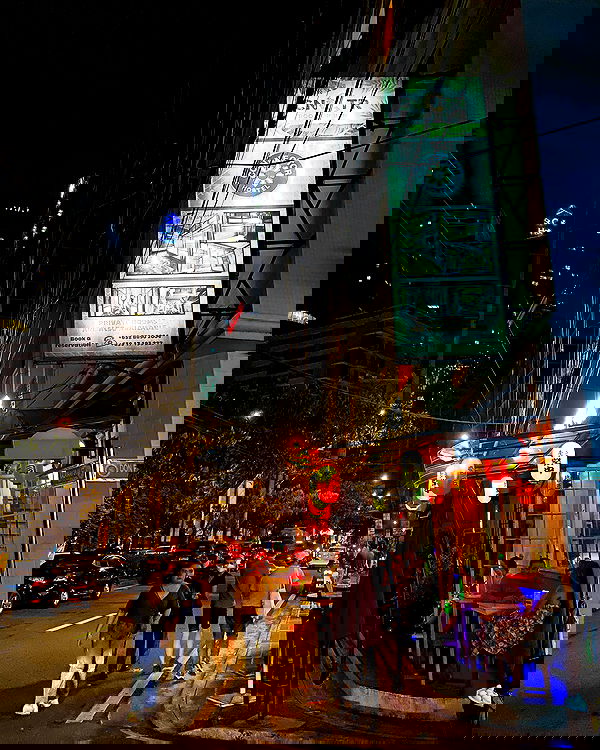 _femalien image ~ Altpins