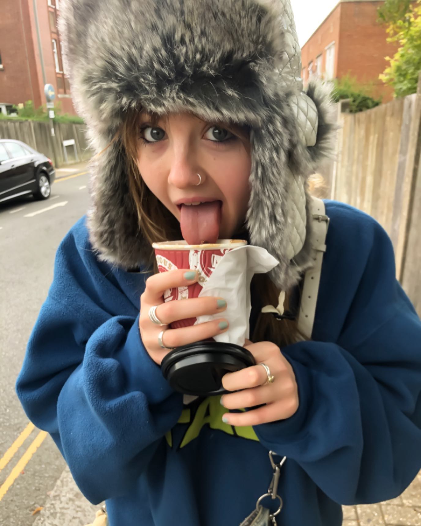 _femalien instagram image archive image