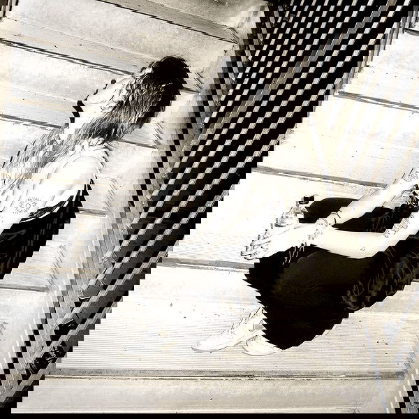 _femalien image ~ Altpins