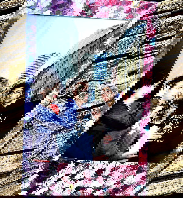 _femalien image ~ Altpins