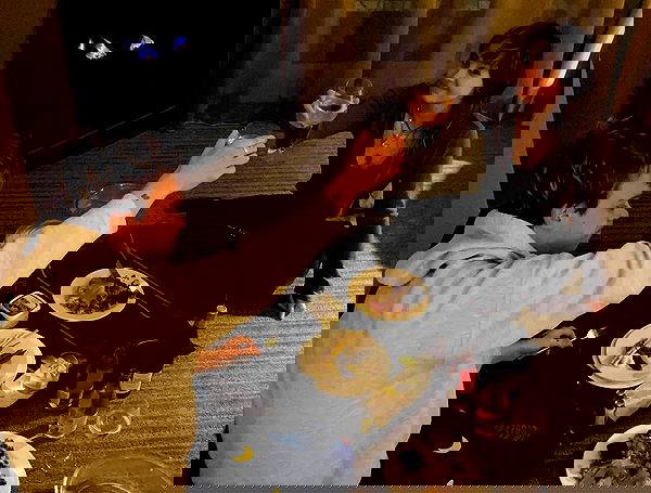 _femalien image ~ Altpins