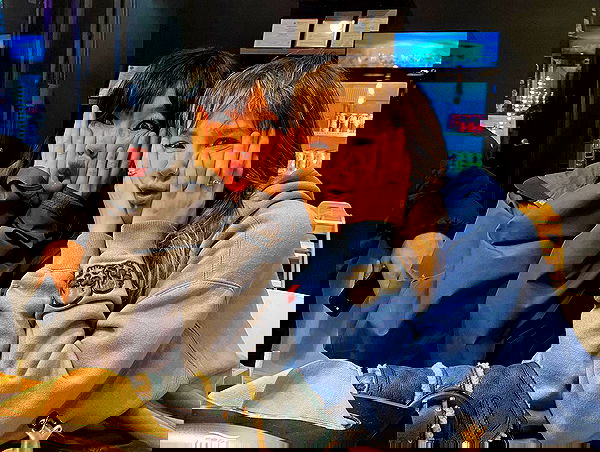 _femalien image ~ Altpins