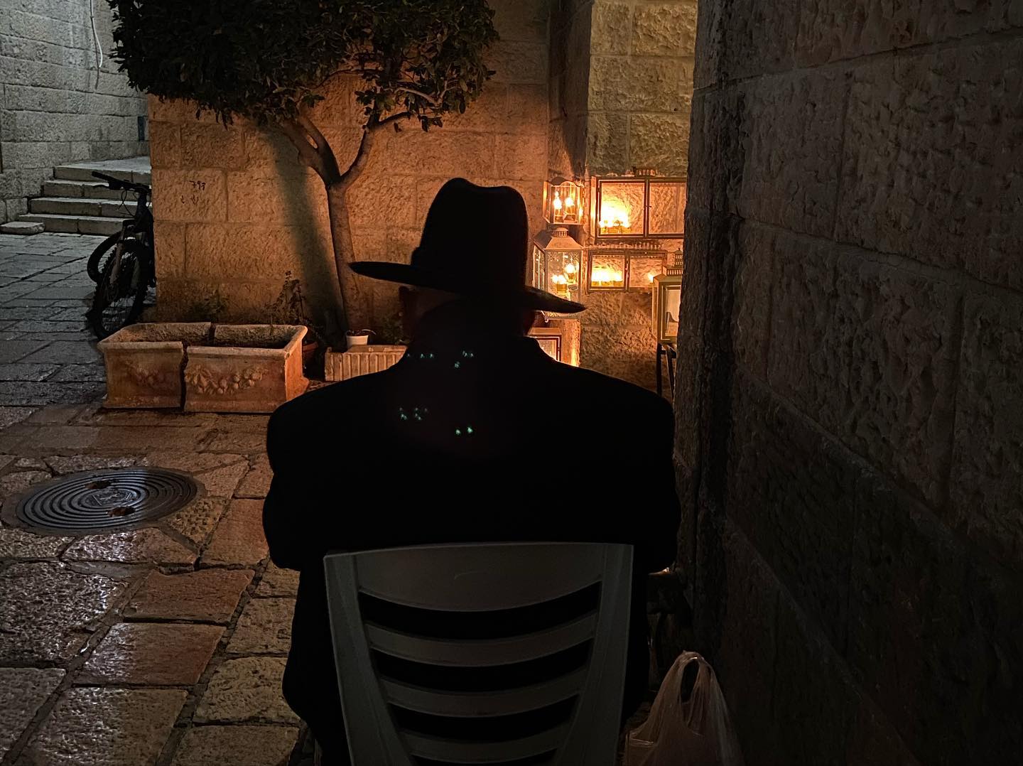 _femalien instagram image archive image