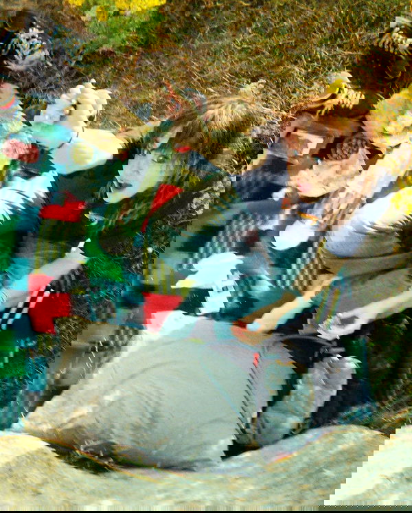 _femalien image ~ Altpins