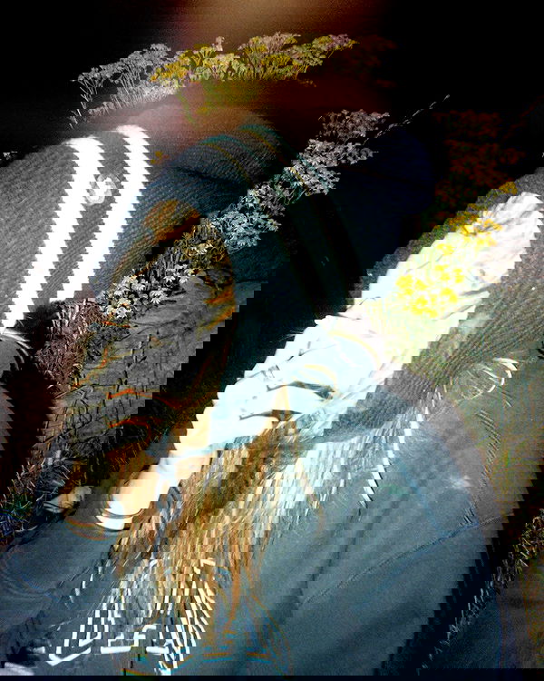 _femalien image ~ Altpins