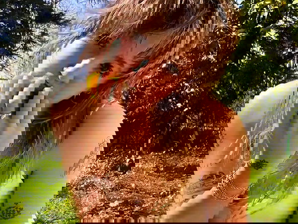 _femalien image ~ Altpins