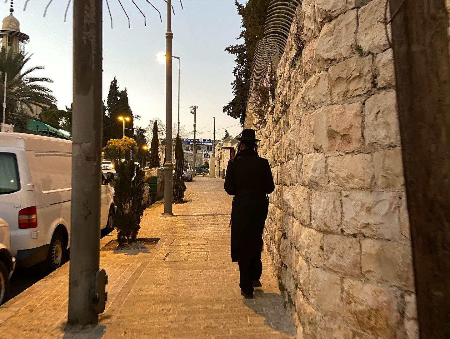 _femalien instagram image archive image