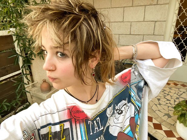 _femalien instagram image archive image