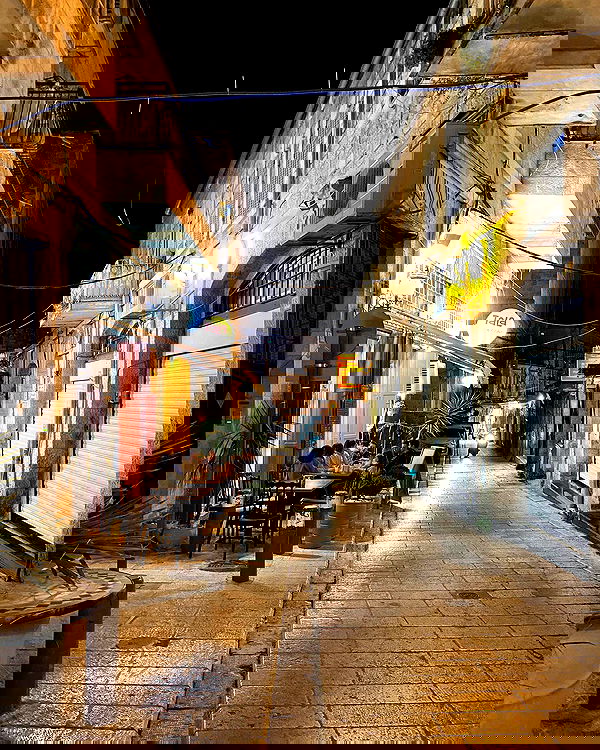 _femalien image ~ Altpins