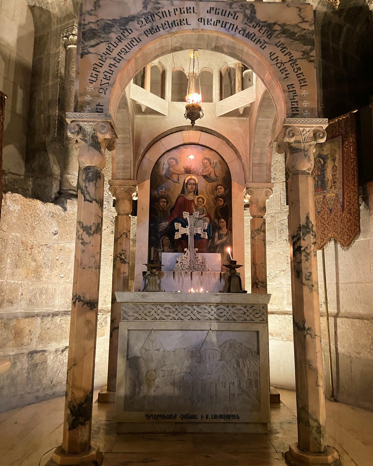 _femalien instagram image archive image