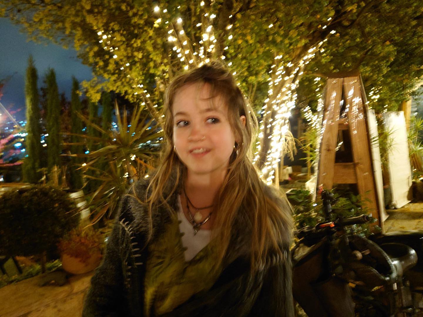 _femalien instagram image archive image