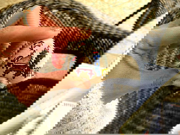 _femalien image ~ Altpins