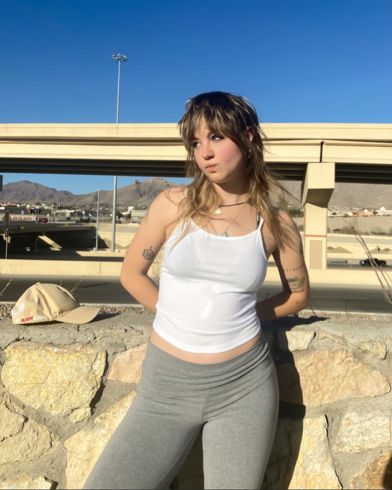 _femalien instagram image archive image