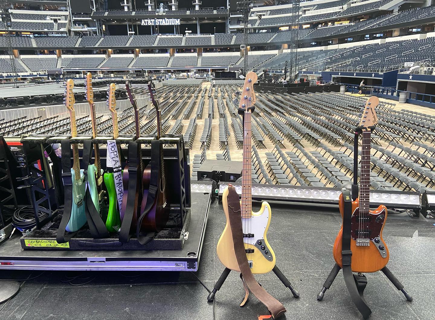 _femalien instagram image archive image