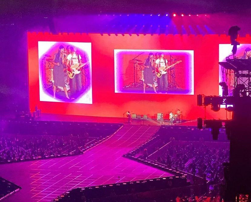 _femalien instagram image archive image