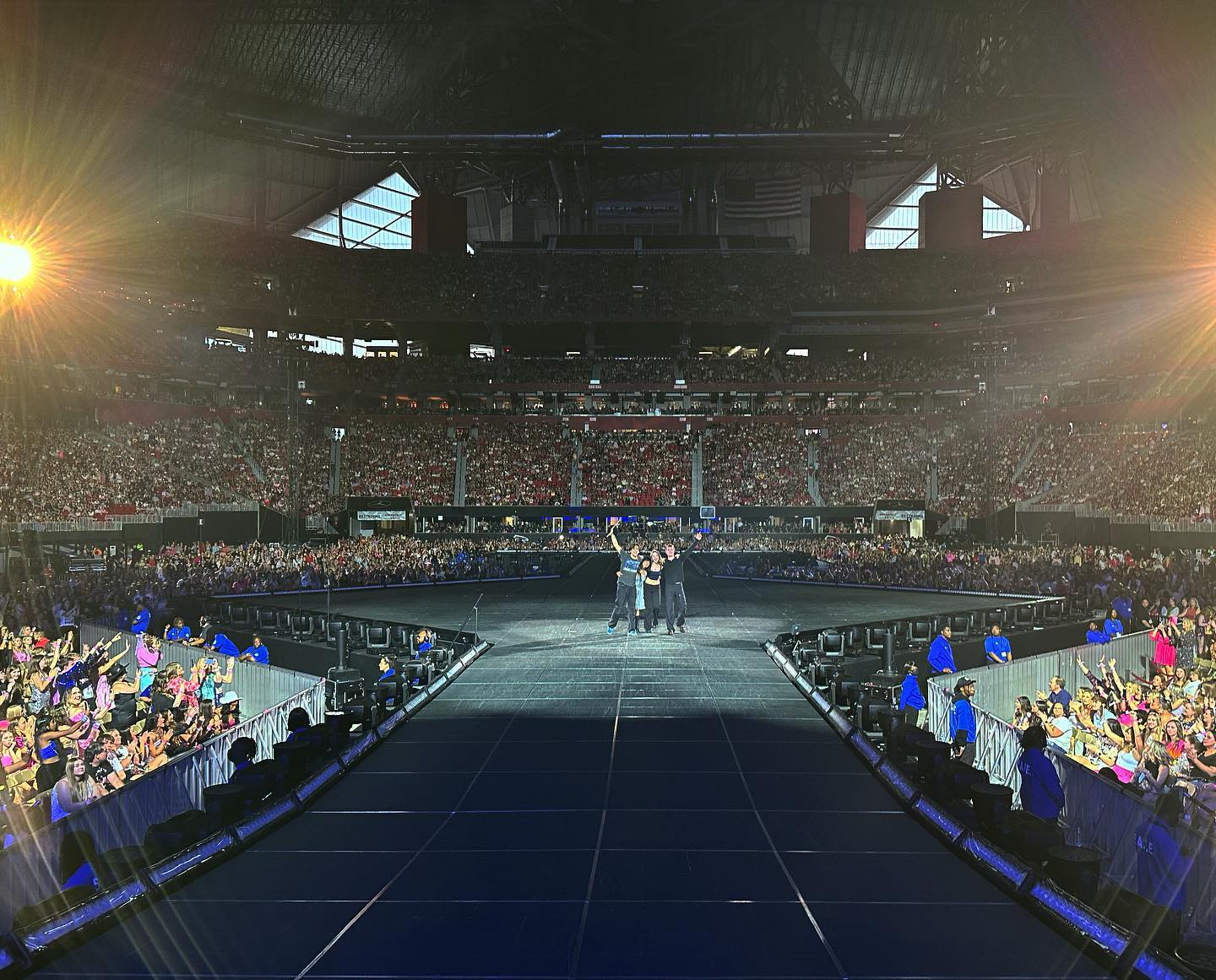 _femalien instagram image archive image