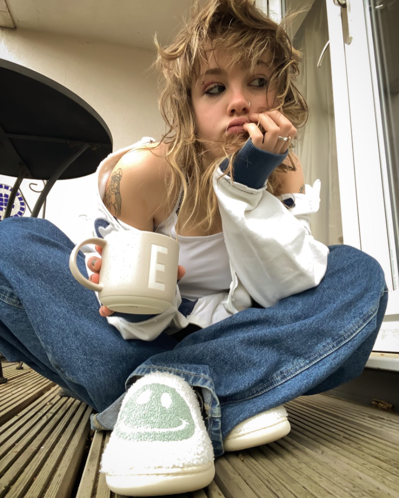 _femalien instagram image archive image