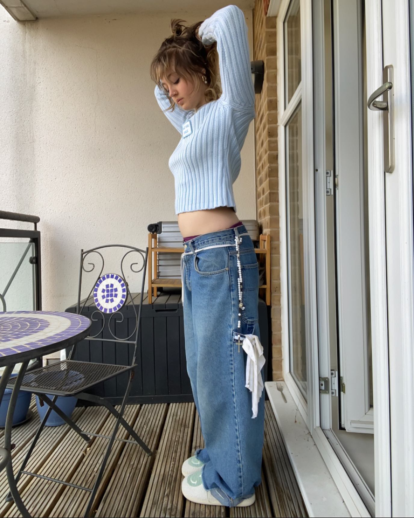 _femalien instagram image archive image