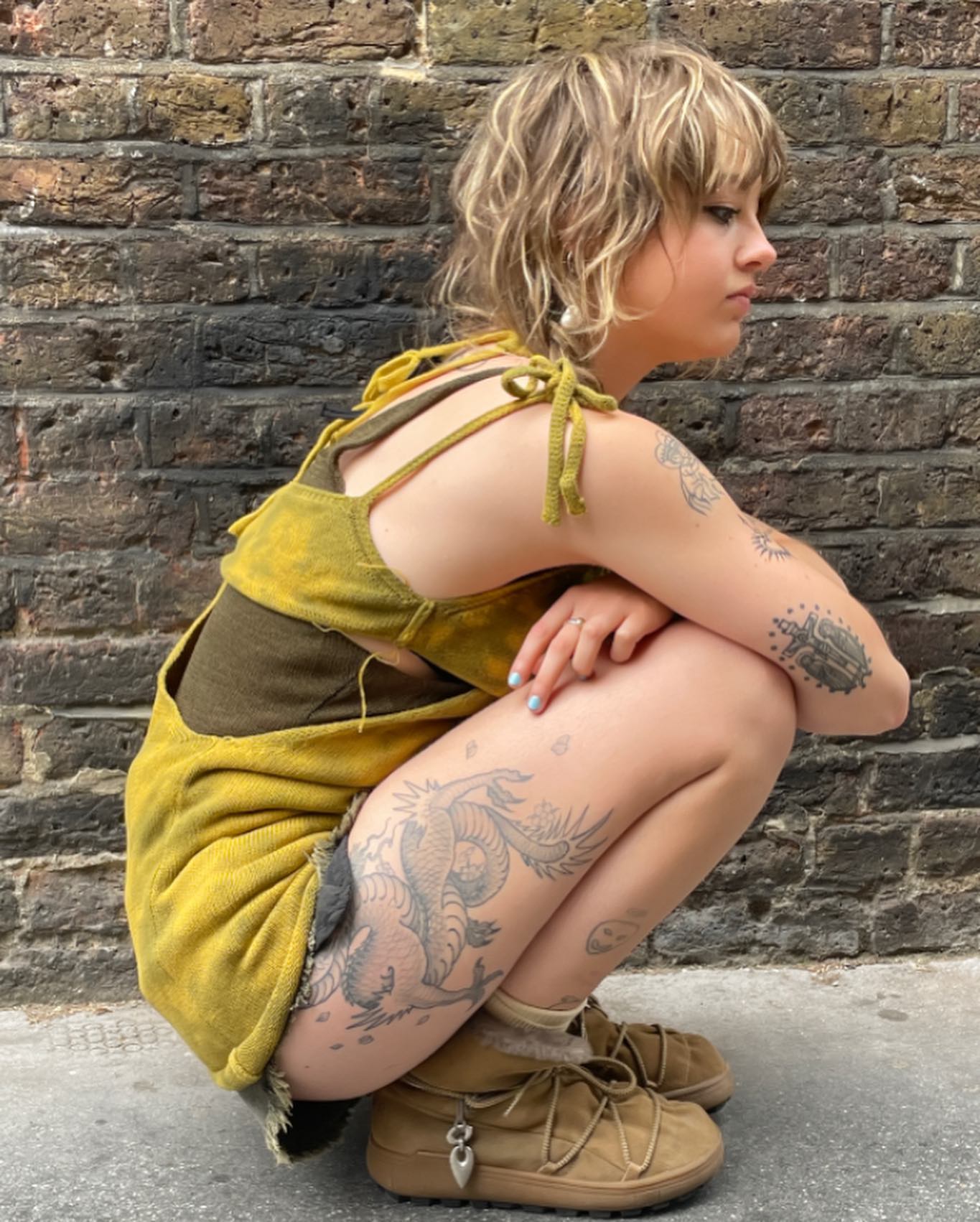 _femalien instagram image archive image