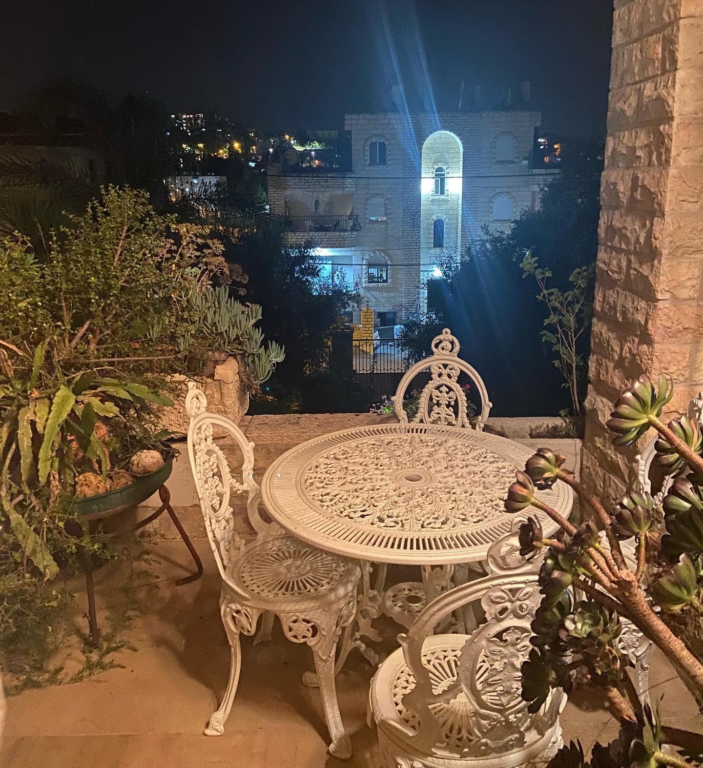 _femalien instagram image archive image