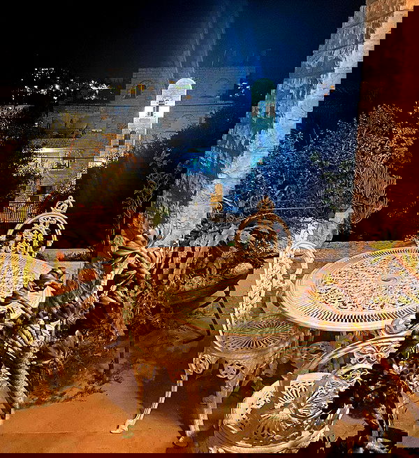 _femalien image ~ Altpins