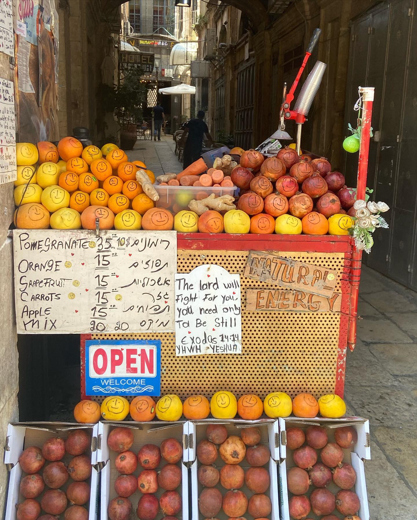 _femalien instagram image archive image