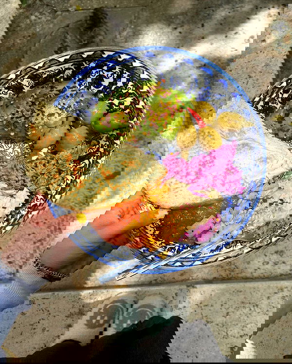 _femalien image ~ Altpins