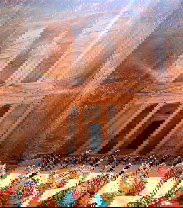 _femalien image ~ Altpins