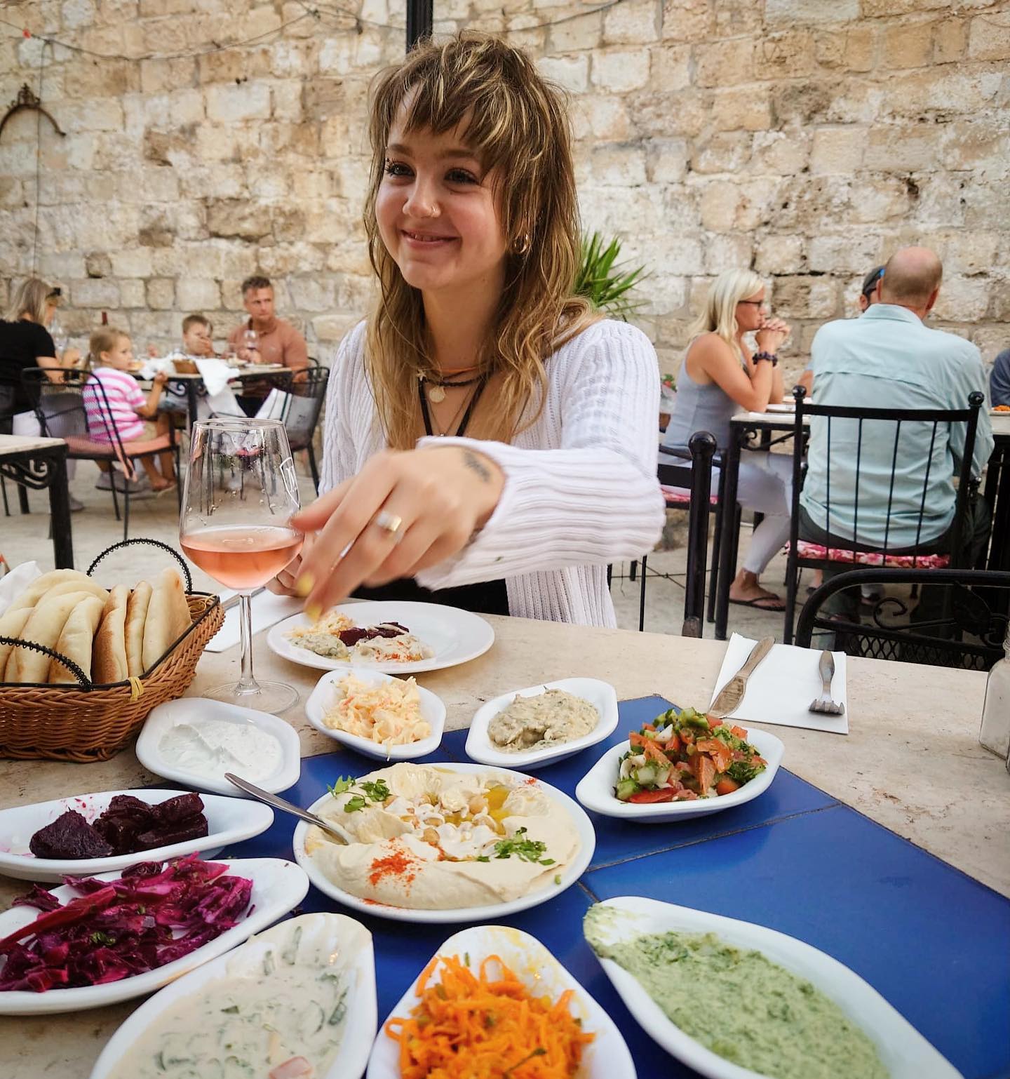 _femalien instagram image archive image