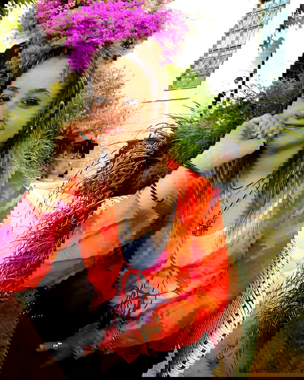 _femalien image ~ Altpins